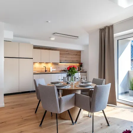 Raw Flats - Nova By Bohnapartments, 2 Schlafzimmer, Balkon Daire *