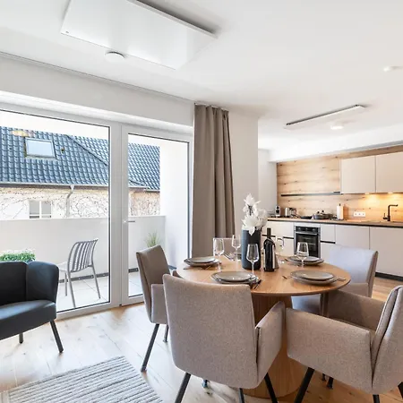 Raw Flats - Nova By Bohnapartments, 2 Schlafzimmer, Balkon Daire
