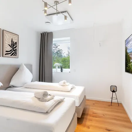Raw Flats - Nova By Bohnapartments, 2 Schlafzimmer, Balkon *