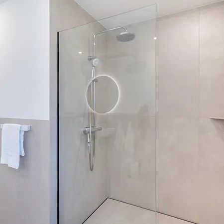 Raw Flats - Nova By Bohnapartments, 2 Schlafzimmer, Balkon *